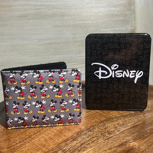 Mickey Mouse Wallet and Key chain- Disney - Picture 2 of 4